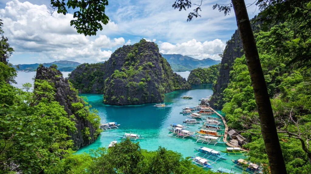 جزيرة بالاوان، الفلبين أفضل 10 جزر ساحرة في العالم